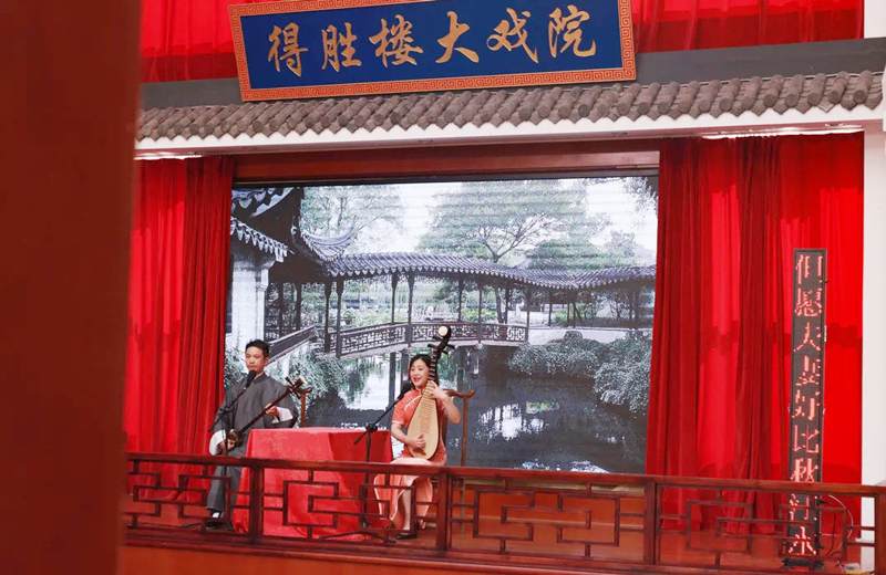 啤酒城、北茶商街“雙節(jié)”活動(dòng)活躍節(jié)日經(jīng)濟(jì)(圖5)