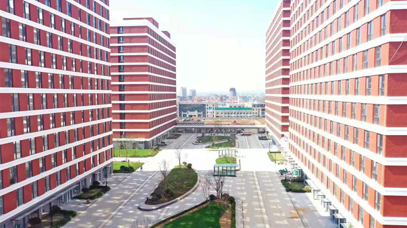 對(duì)外經(jīng)貿(mào)大學(xué)國際校區(qū)一期啟動(dòng)區(qū)全面完工(圖2) 對(duì)外經(jīng)貿(mào)大學(xué)國際校區(qū)一期啟動(dòng)區(qū)全面完工(圖2)